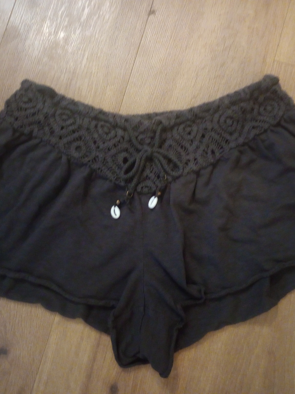 aerie Black Crochet-Waist Lounge Shorts Size M